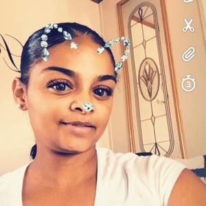 Meet your Posher, Latasha